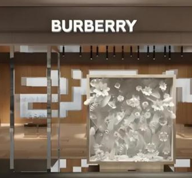 Burberry Window Display